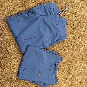 FIGS Ceil Blue Small Petite Zamora pant and Small Catarina top.